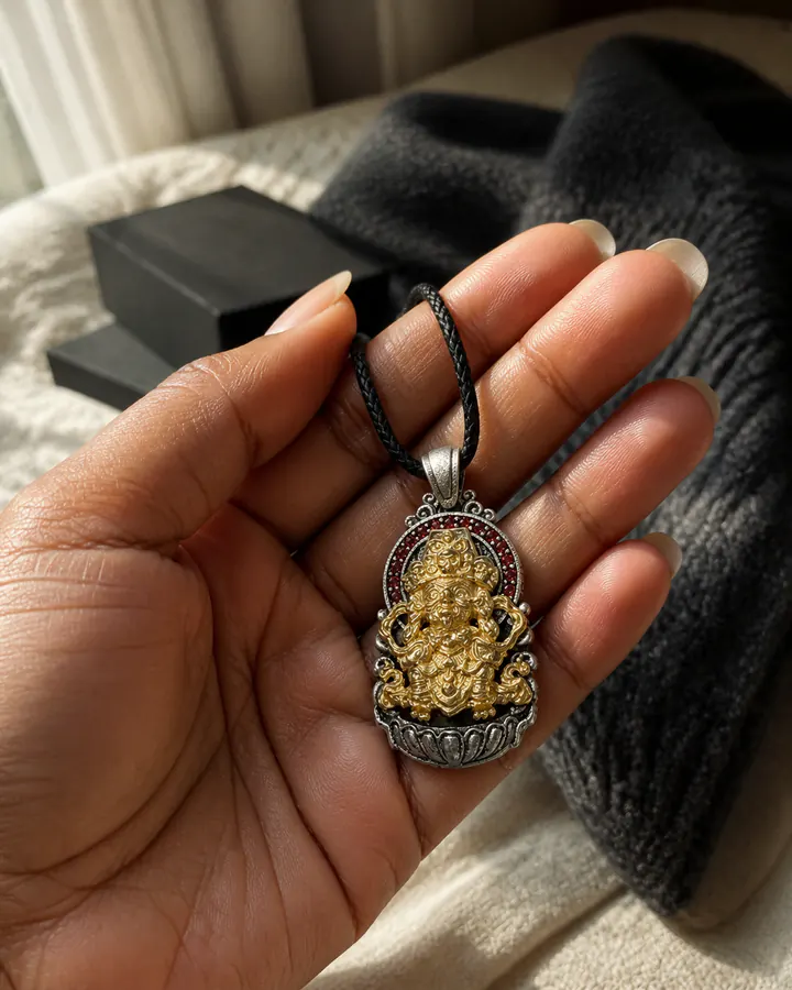 SEVAIN community wearing D1007-S Zakiram Pendant